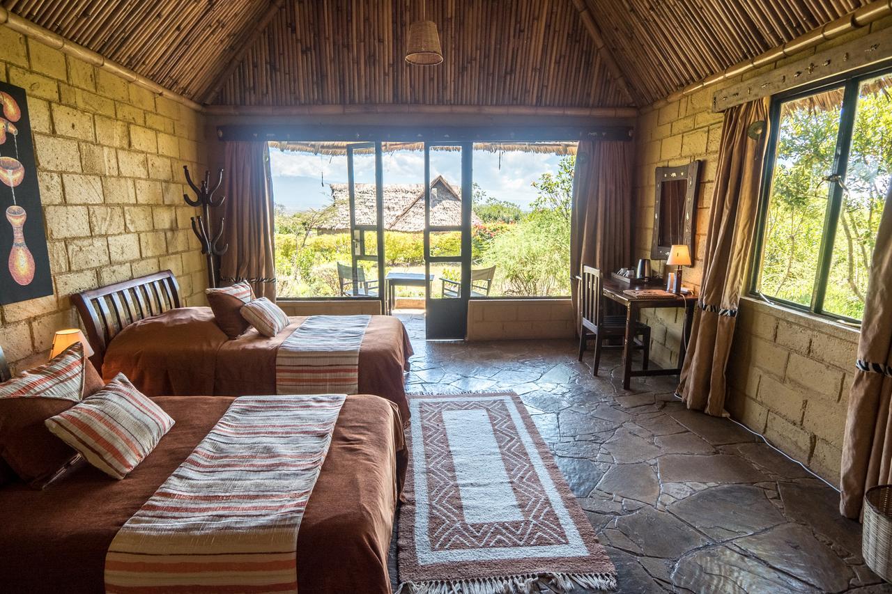 Rhino Watch Safarilodge Mweiga Exterior foto